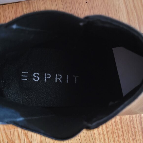 Esprit Black Leather Ankle Boots Size 6.5 - Picture 6 of 6